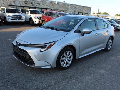 Used 2025 Toyota Corolla LE