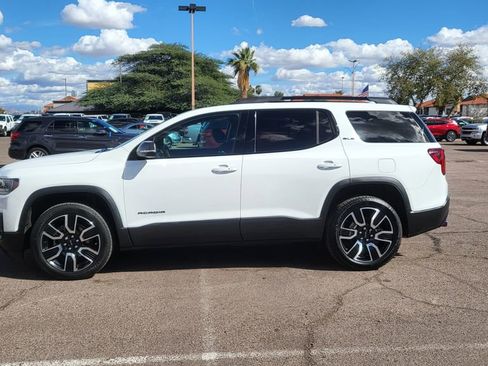 Used 2021 GMC Acadia SLE w/ Driver Convenience Package image 5