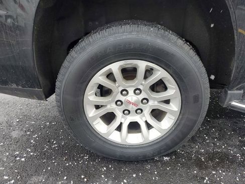 Certified 2019 GMC Yukon SLE image 9