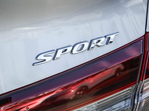 Certified 2025 Honda Civic Sport image 11