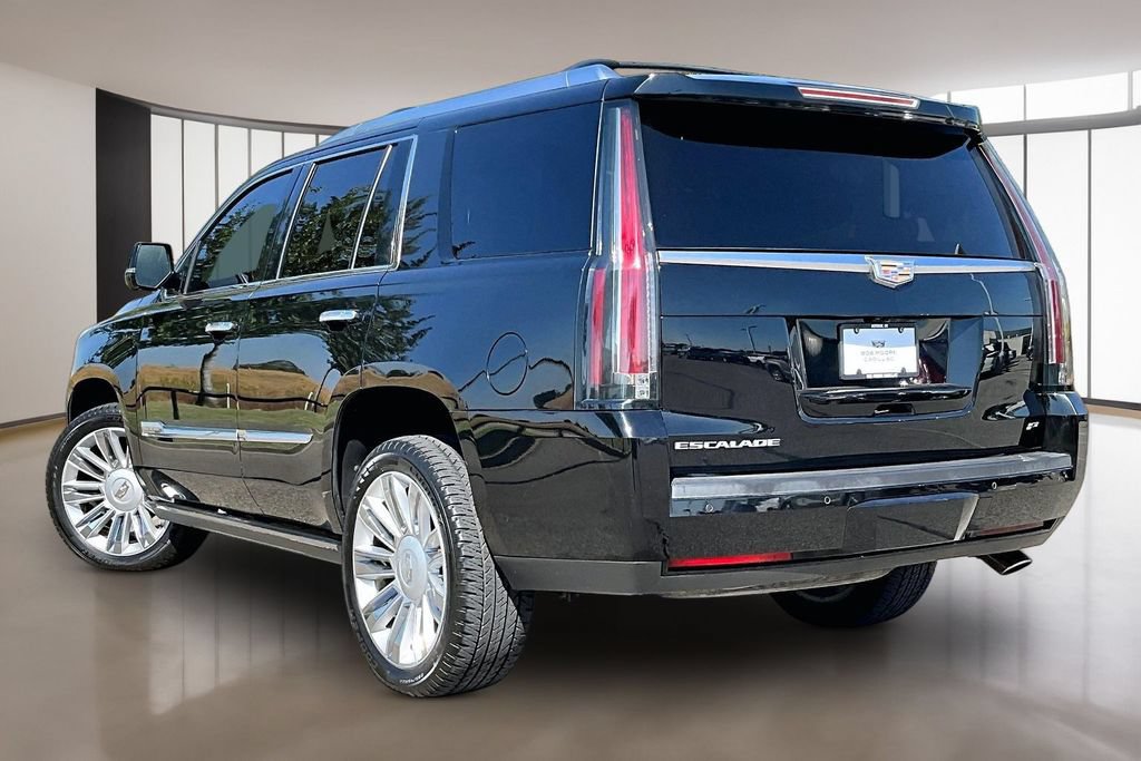 Used 2015 Cadillac Escalade Platinum AWD/4WD image 12