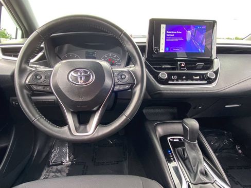Certified 2025 Toyota Corolla SE FWD image 22