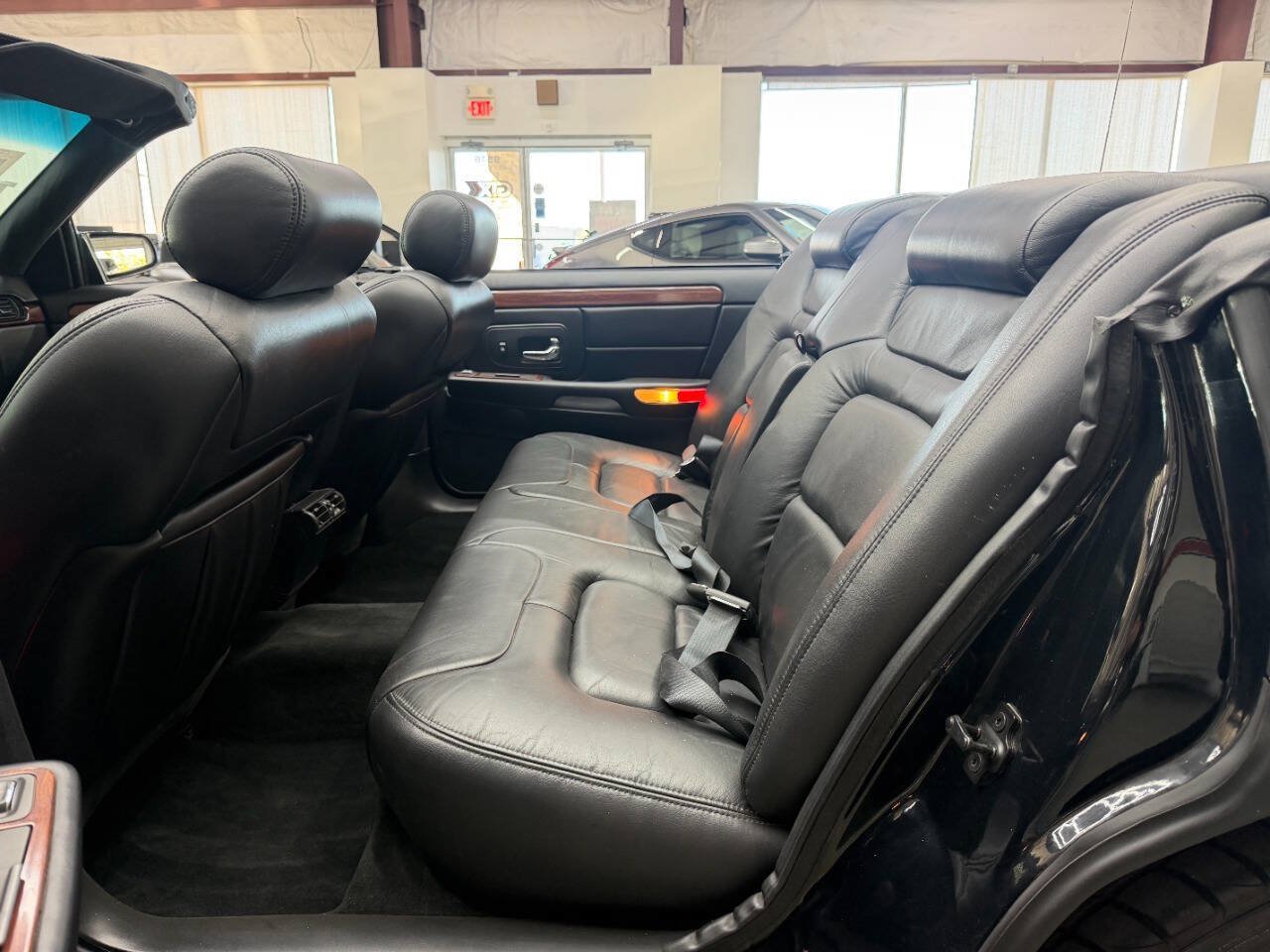 Used 1998 Cadillac De Ville FWD image 13