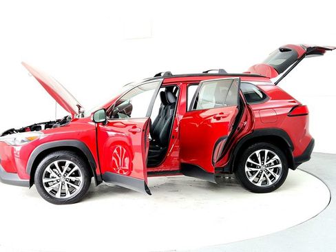 Certified 2023 Toyota Corolla Cross XLE w/ Convenience Package AWD/4WD image 10