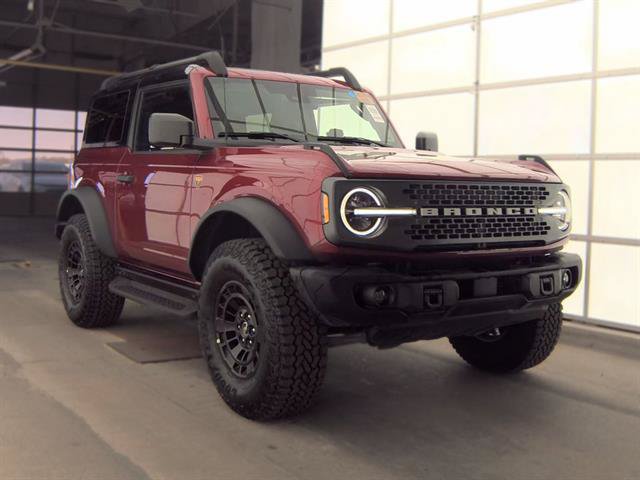 Used 2026 Ford Bronco Badlands w/ Sasquatch Package AWD/4WD image 4