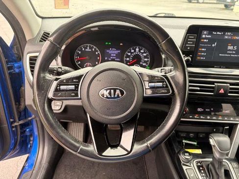 Used 2021 Kia Seltos EX AWD/4WD image 18