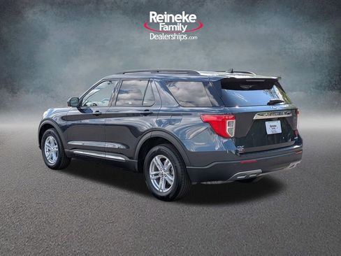 Certified 2023 Ford Explorer XLT w/ Equipment Group 202A AWD/4WD image 8