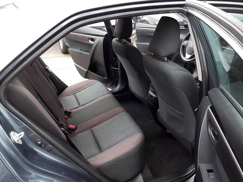 Used 2017 Toyota Corolla LE image 9