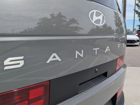 Used 2025 Hyundai Santa Fe SEL FWD image 6