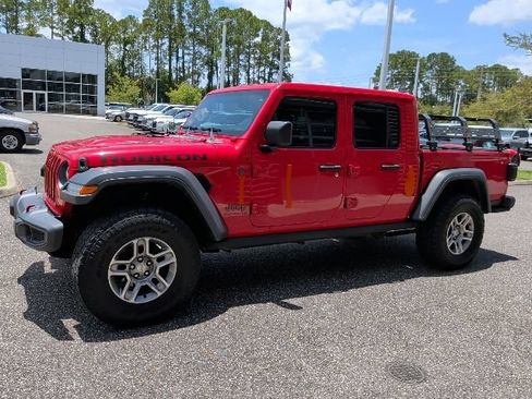 Used 2020 Jeep Gladiator Rubicon AWD/4WD image 9