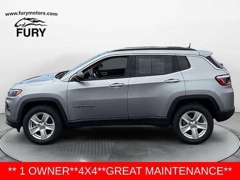 Used 2022 Jeep Compass Latitude AWD/4WD image 6