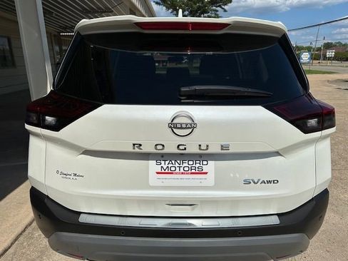 Used 2022 Nissan Rogue SV image 7