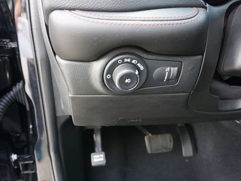Used 2023 Dodge Durango GT AWD/4WD image 29