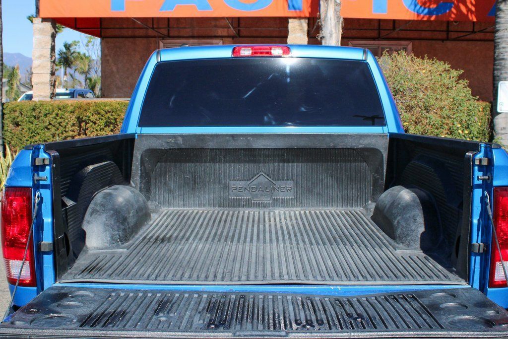 Used 2021 RAM 1500 Classic SLT AWD/4WD image 8