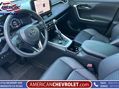 Used 2023 Toyota RAV4 XSE AWD/4WD image 10