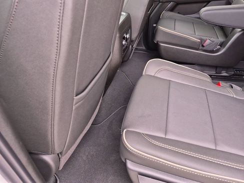 New 2026 GMC Yukon Elevation AWD/4WD image 34
