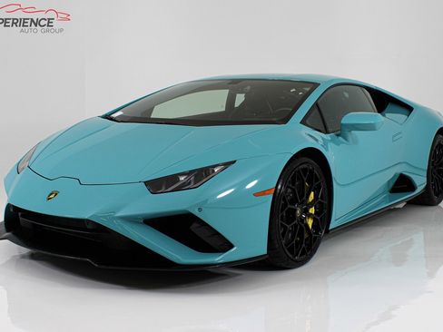 Used 2021 Lamborghini Huracan EVO RWD image 1