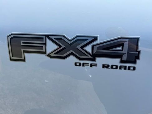 Used 2024 Ford F150 Lariat w/ FX4 Off-Road Package AWD/4WD image 30