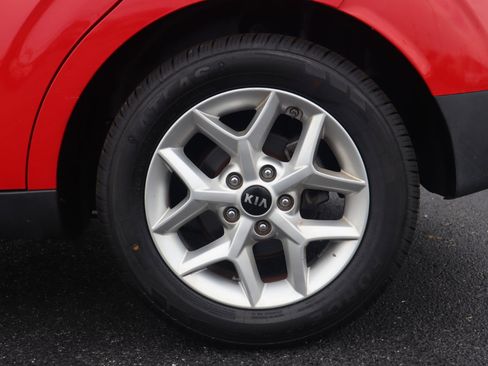 Used 2020 Kia Soul S image 24