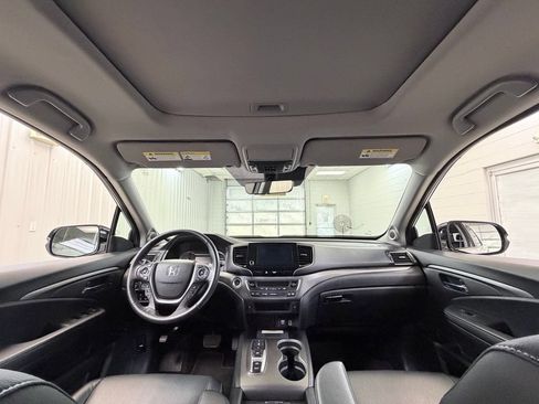 Used 2023 Honda Ridgeline RTL-E image 26