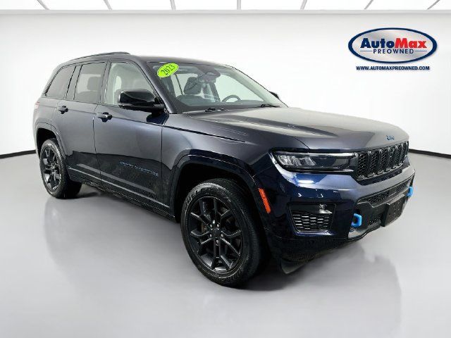 Used 2023 Jeep Grand Cherokee 30th Anniversary AWD/4WD image 1