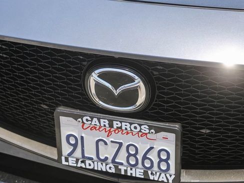 Used 2024 MAZDA MAZDA3 Hatchback w/Premium Plus Pkg AWD/4WD image 7