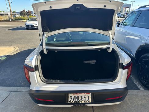 Certified 2025 Kia K4 EX FWD image 10
