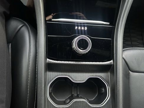 Used 2024 Jeep Grand Cherokee Limited w/ Luxury Tech Group II image 21