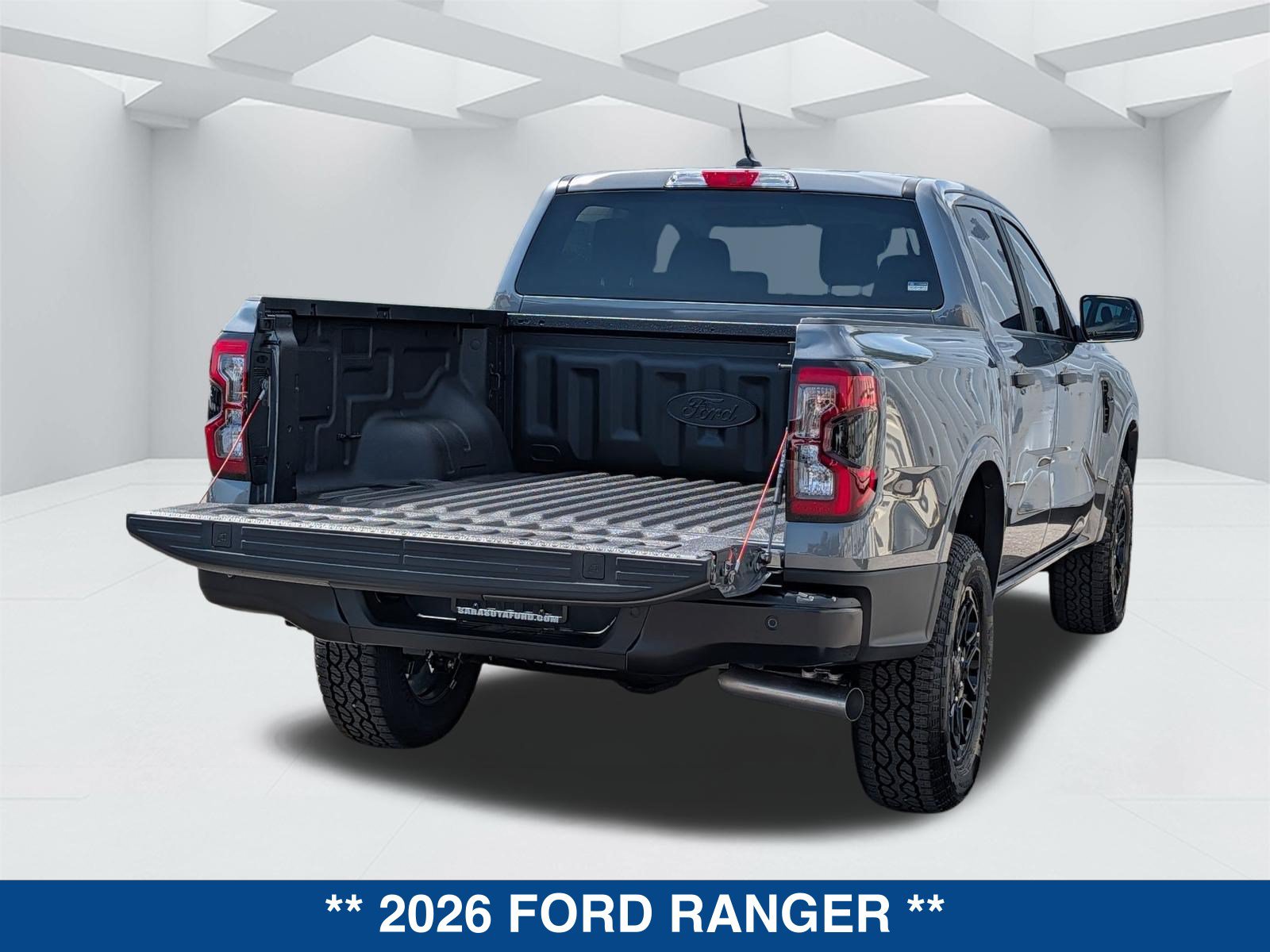 New 2026 Ford Ranger XLT w/ Black Appearance Package RWD image 15