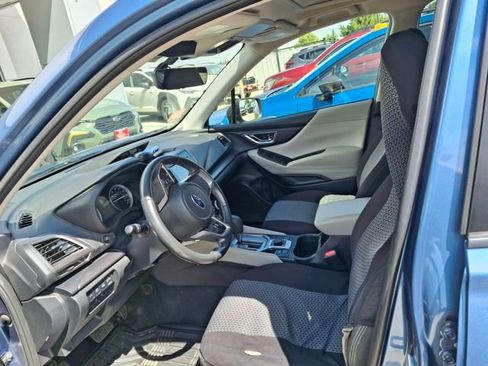 Used 2024 Subaru Forester Premium AWD/4WD image 2