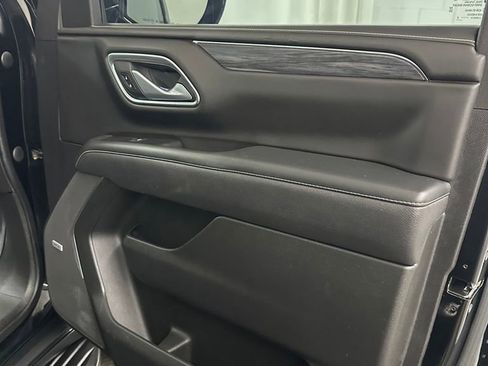 Used 2022 GMC Yukon SLT w/ SLT Premium Package AWD/4WD image 36