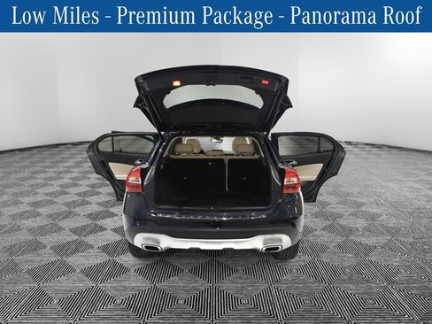 Used 2019 Mercedes-Benz GLA 250 4MATIC image 9