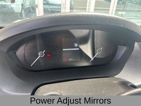 Used 2025 RAM ProMaster 2500 w/ Convenience Group FWD image 14