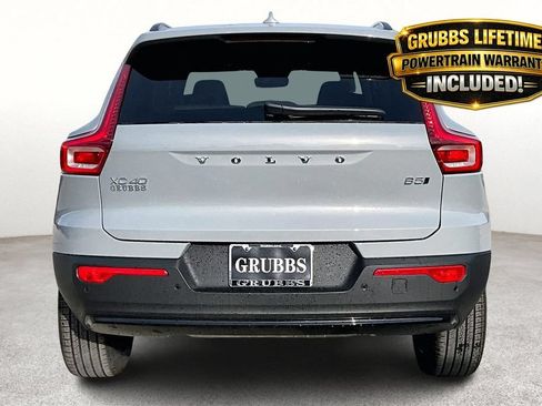 New 2026 Volvo XC40 B5 Ultra w/ Climate Package AWD/4WD image 4