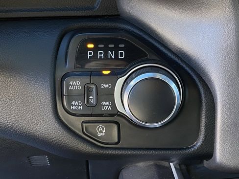 Used 2021 RAM 1500 Big Horn image 19