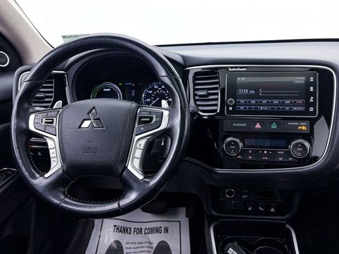 Used 2018 Mitsubishi Outlander GT image 4