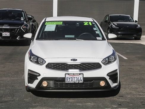Used 2021 Kia Forte LXS image 3