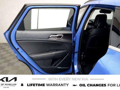 New 2026 Kia Sportage EX w/ EX Panorama Roof Package AWD/4WD image 11
