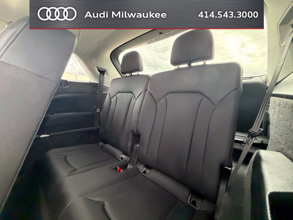 Used 2023 Audi Q7 3.0T Premium Plus AWD/4WD image 42