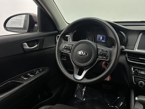 Used 2018 Kia Optima LX image 23