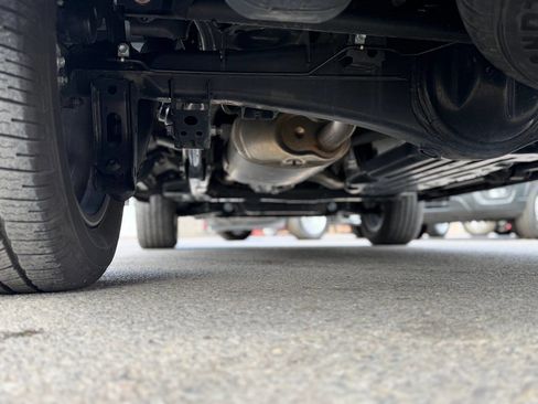 Used 2025 Lexus GX 550 w/ Accessory Package (31) image 58