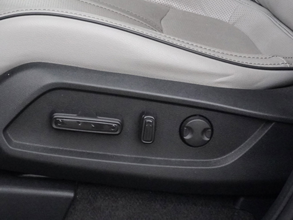 Used 2023 Honda Pilot Elite image 34