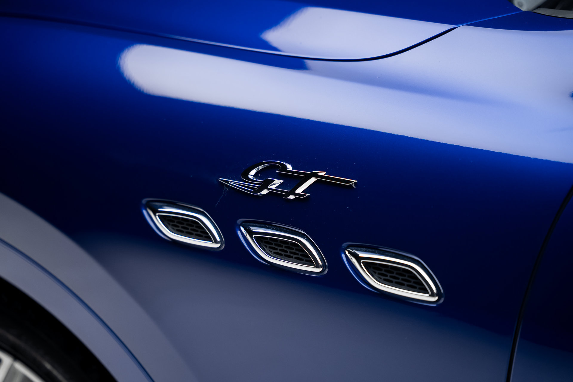 Used 2023 Maserati Levante GT AWD/4WD image 24