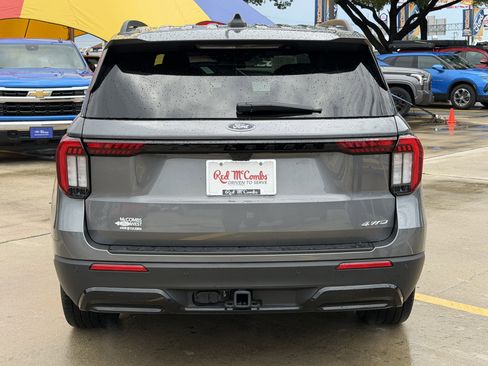Certified 2025 Ford Explorer ST-Line w/ ST-Line Street Pack AWD/4WD image 8