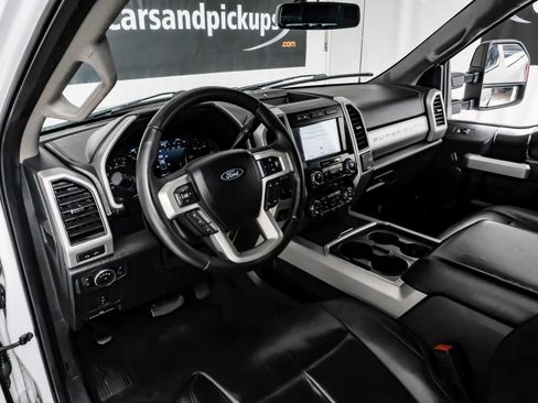Used 2020 Ford F250 Lariat image 15