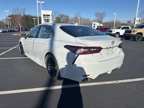 Used 2023 Toyota Camry XSE image 5