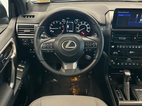 Certified 2023 Lexus GX 460 w/ Black Line Special Edition AWD/4WD image 14