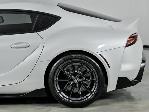 Used 2023 Toyota Supra image 9