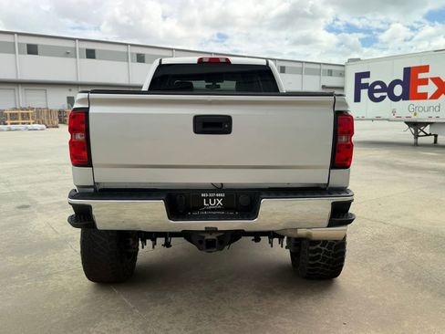 Used 2016 Chevrolet Silverado 2500 W/T w/ WT Convenience Package image 8