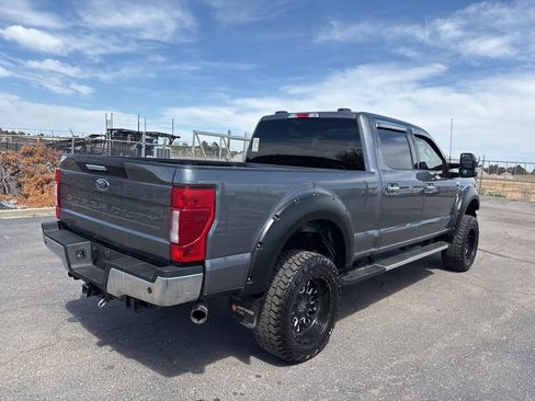 Used 2022 Ford F250 XLT w/ XLT Premium Package AWD/4WD image 4